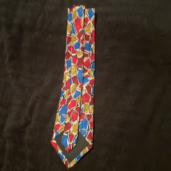 Beautiful multi/colored 100% silk Men’s Tie - Picture 2 of 4